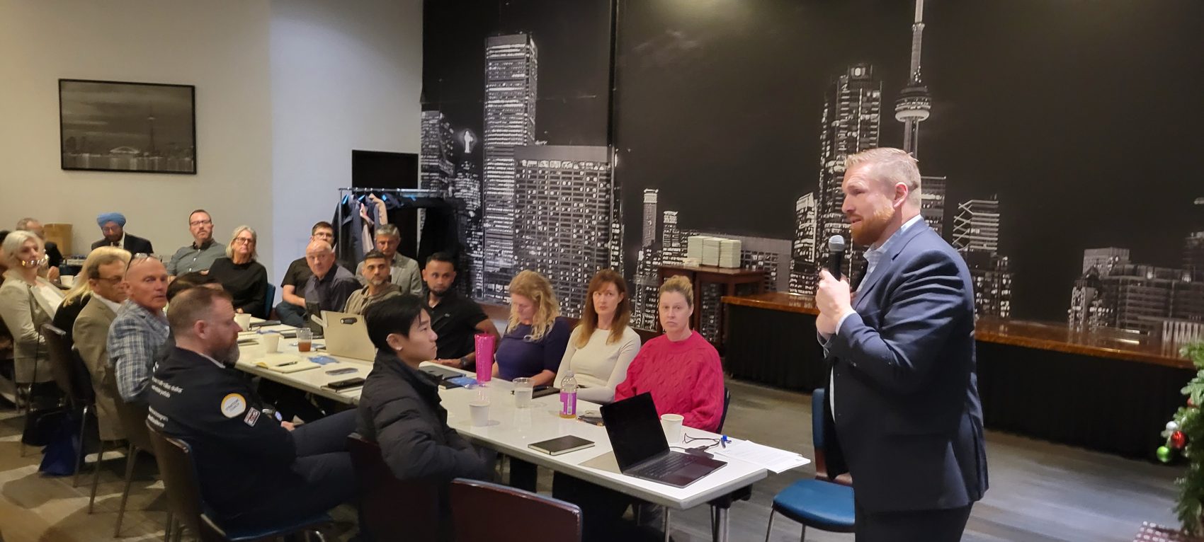 Greg Dent leading a brokerage training session in Toronto